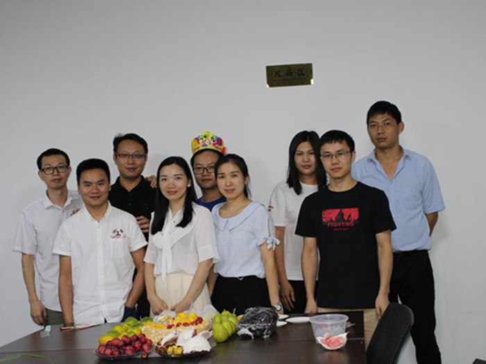 【高能計(jì)算機(jī)】您的每一個(gè)生日 我都不想缺席