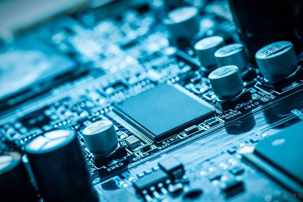 以“質”取勝，高能計算機推進國產工控新發展